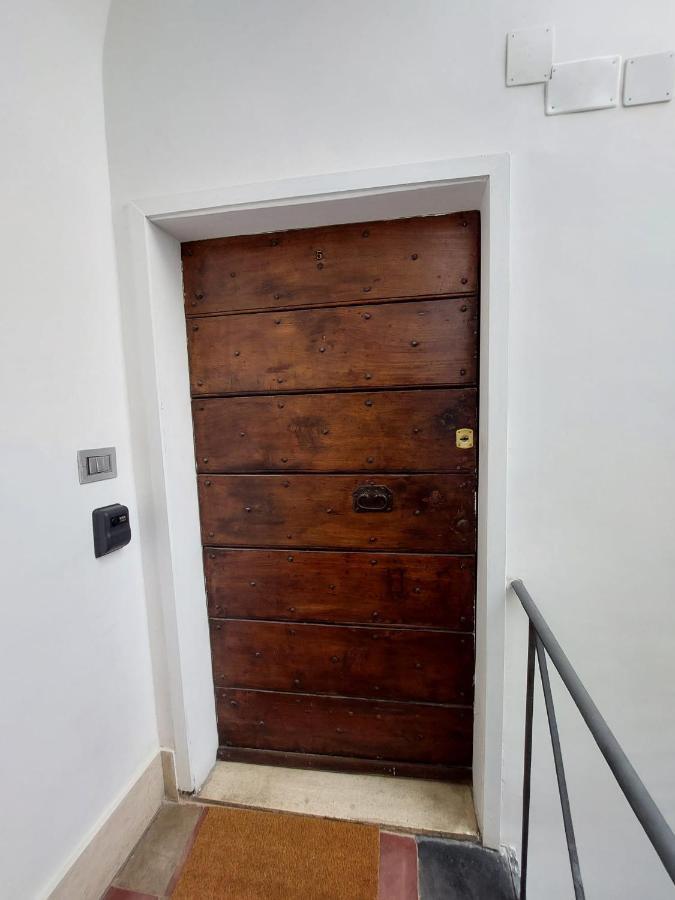 Benedetta 22 - Trastevere Рим Экстерьер фото